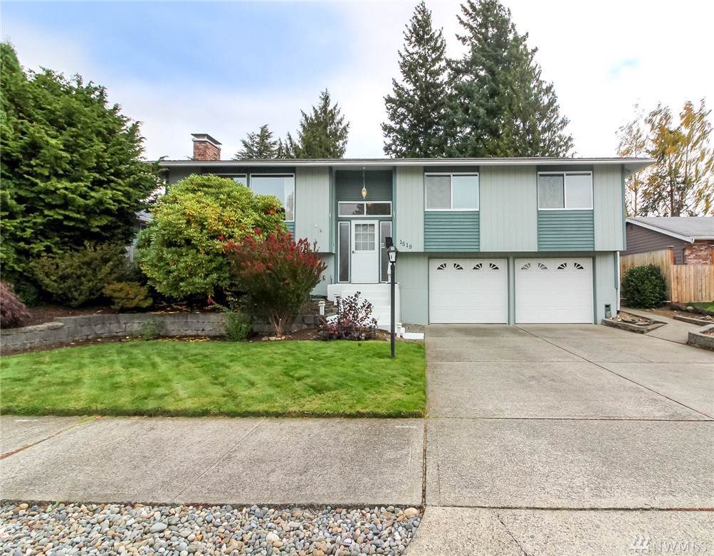 1519 Meyers St - Photo 1