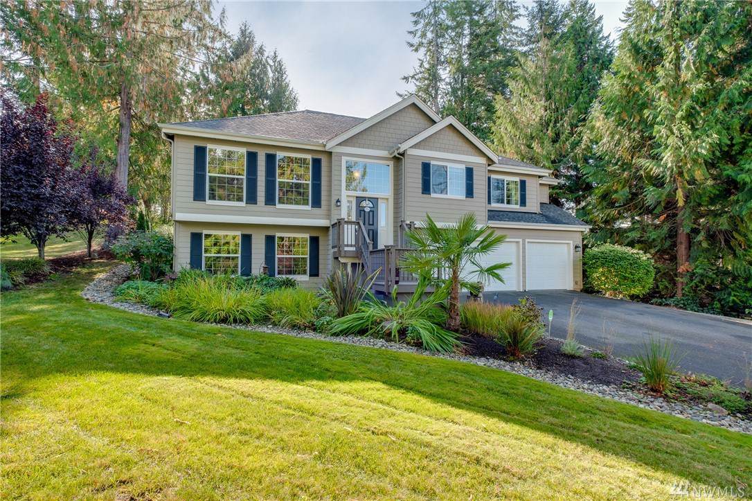 451 Rainier Dr - Photo 1