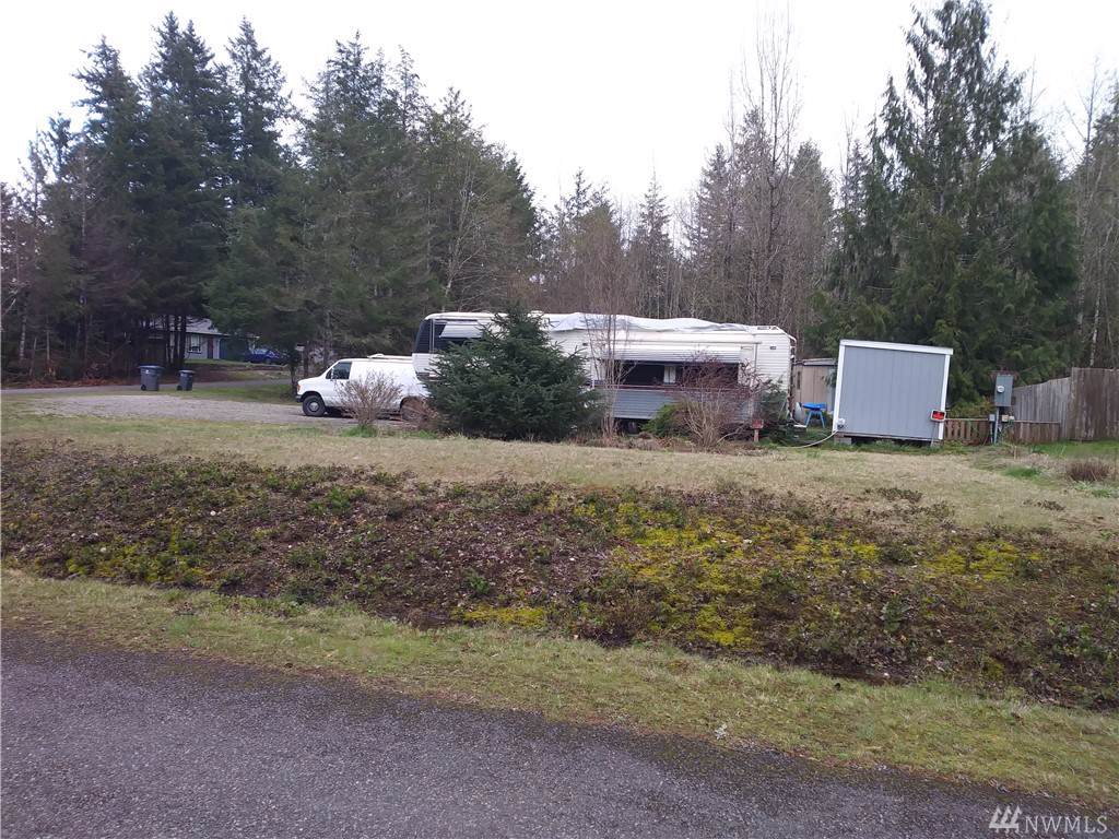 620 Lakeshore Dr - Photo 1 620 Lakeshore Dr - Photo 1