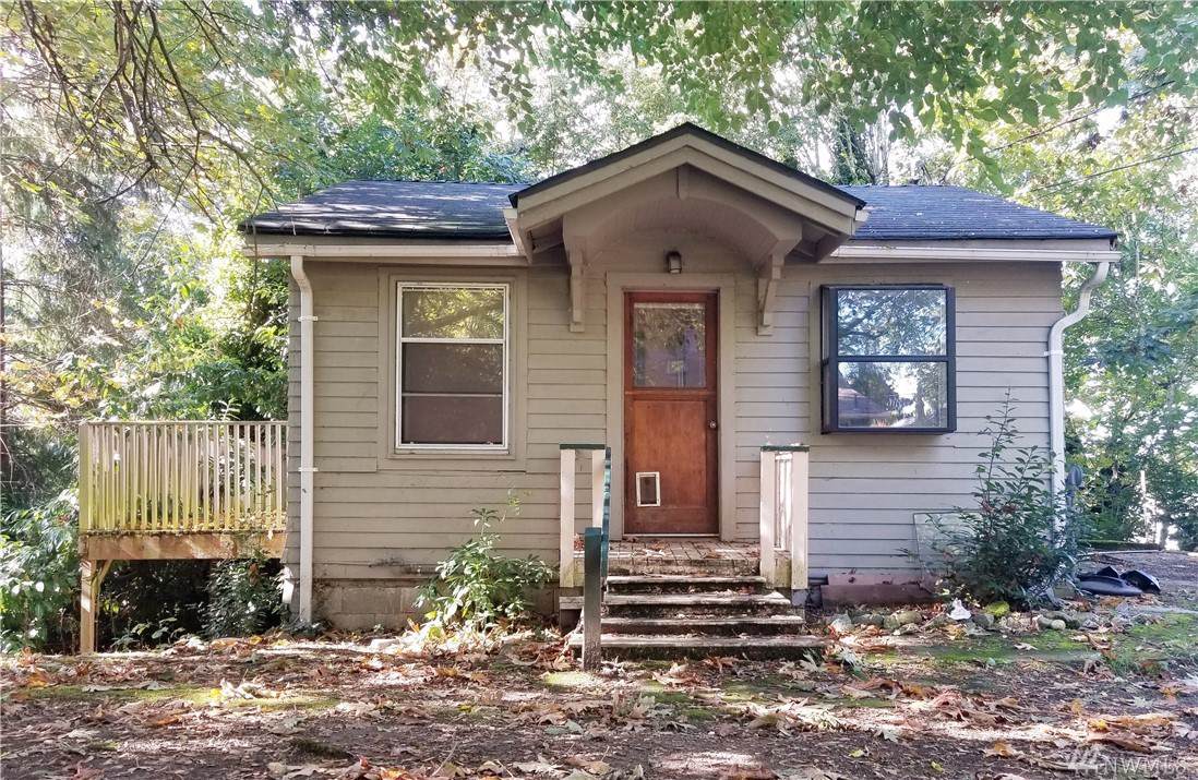6333 51st Ave - Photo 1