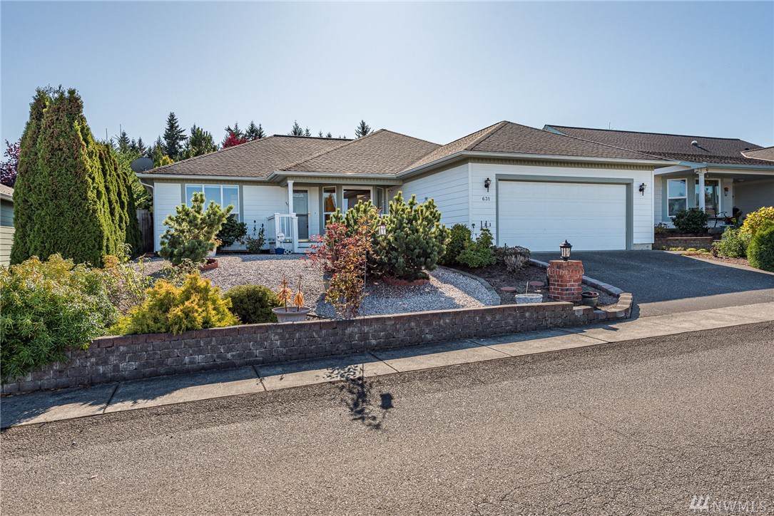 631 Summer Breeze Lane - Photo 1