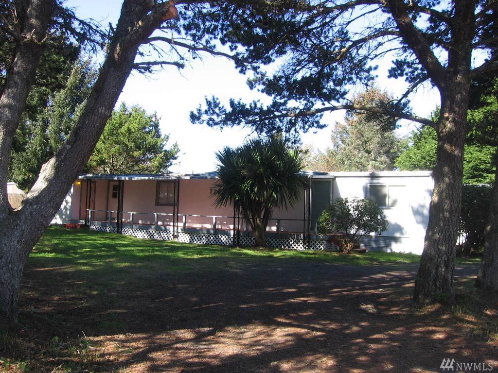 733 Cardinal Ave - Photo 1