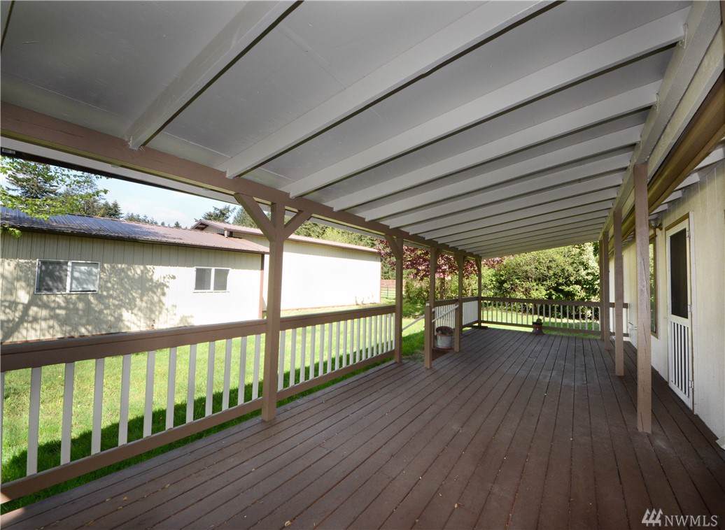 17707 Jordan St - Photo 1