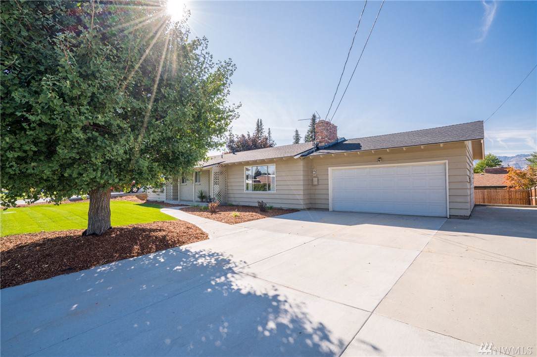 1510 Baker - Photo 1