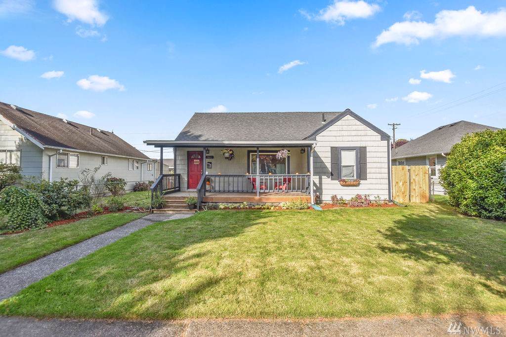 561 18th Ave - Photo 1