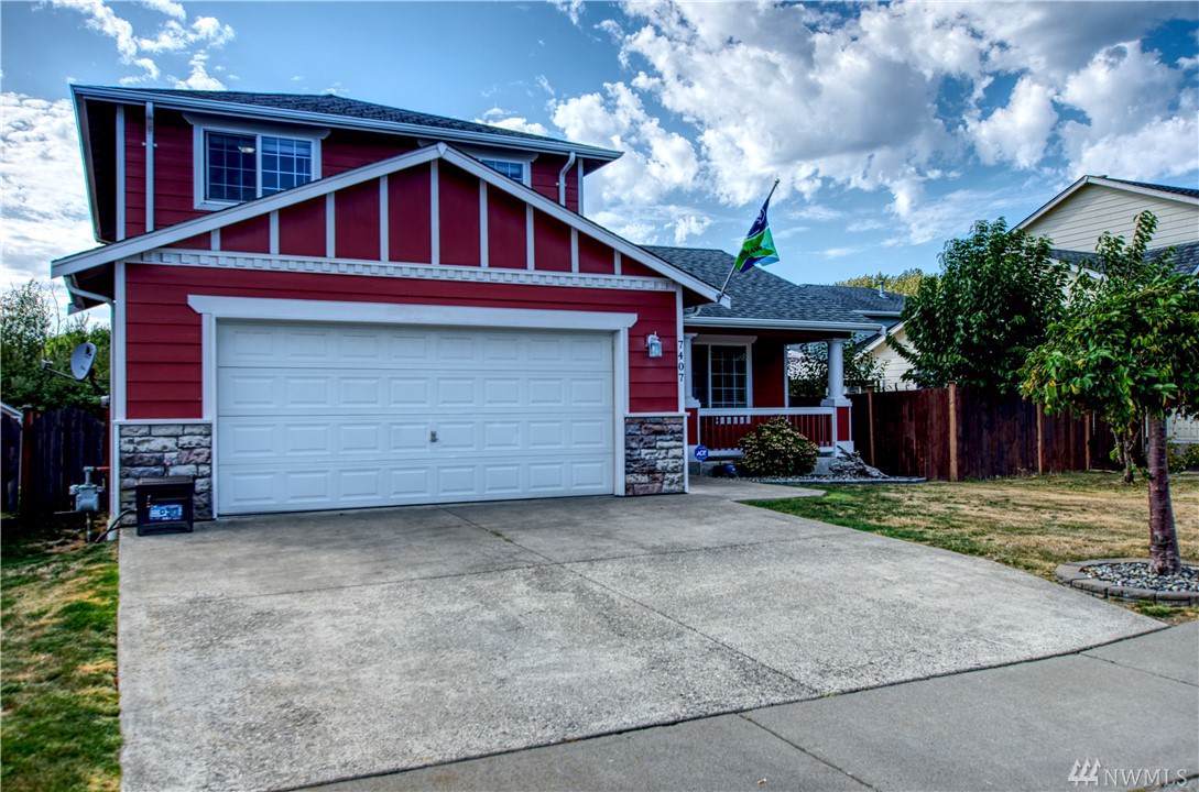 7407 Clamdigger Dr - Photo 1