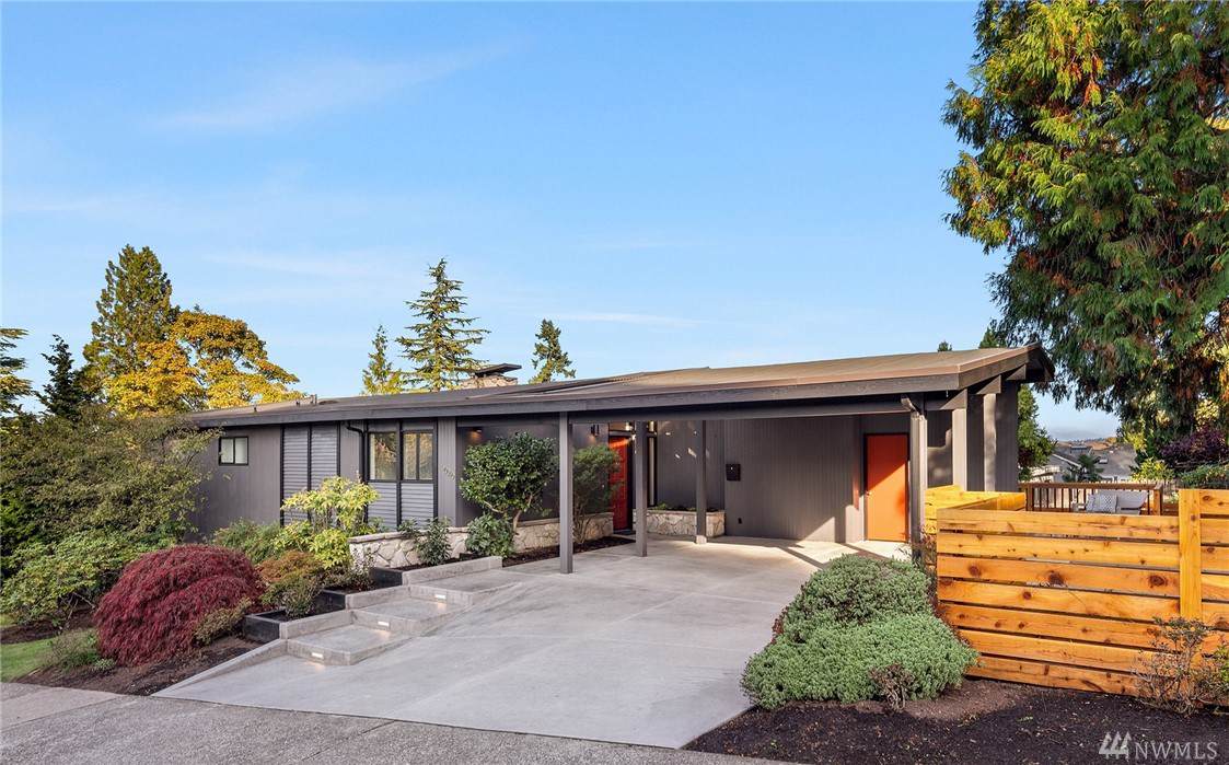 6020 63rd Ave - Photo 1