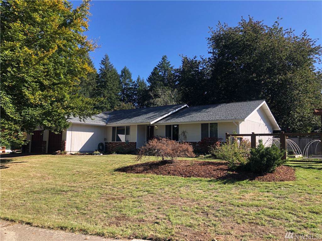 3821 Dandelion Dr - Photo 1