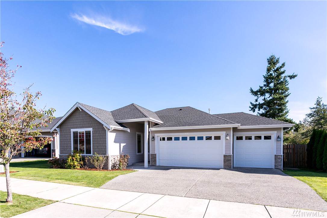 1745 Hillcrest Lp - Photo 1