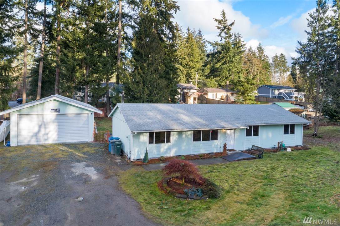 8308 186th Ave - Photo 1