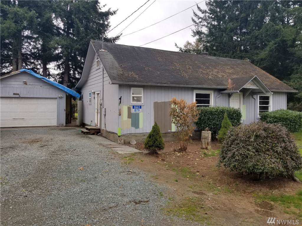 879 Fruitdale - Photo 1
