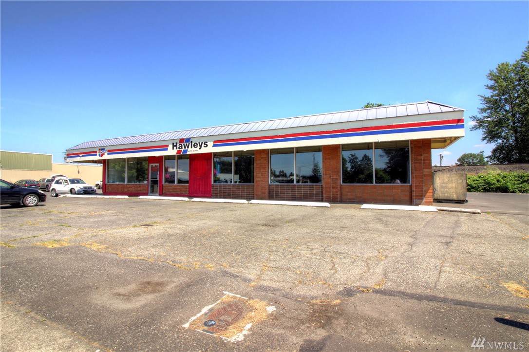 1990 Main St - Photo 1