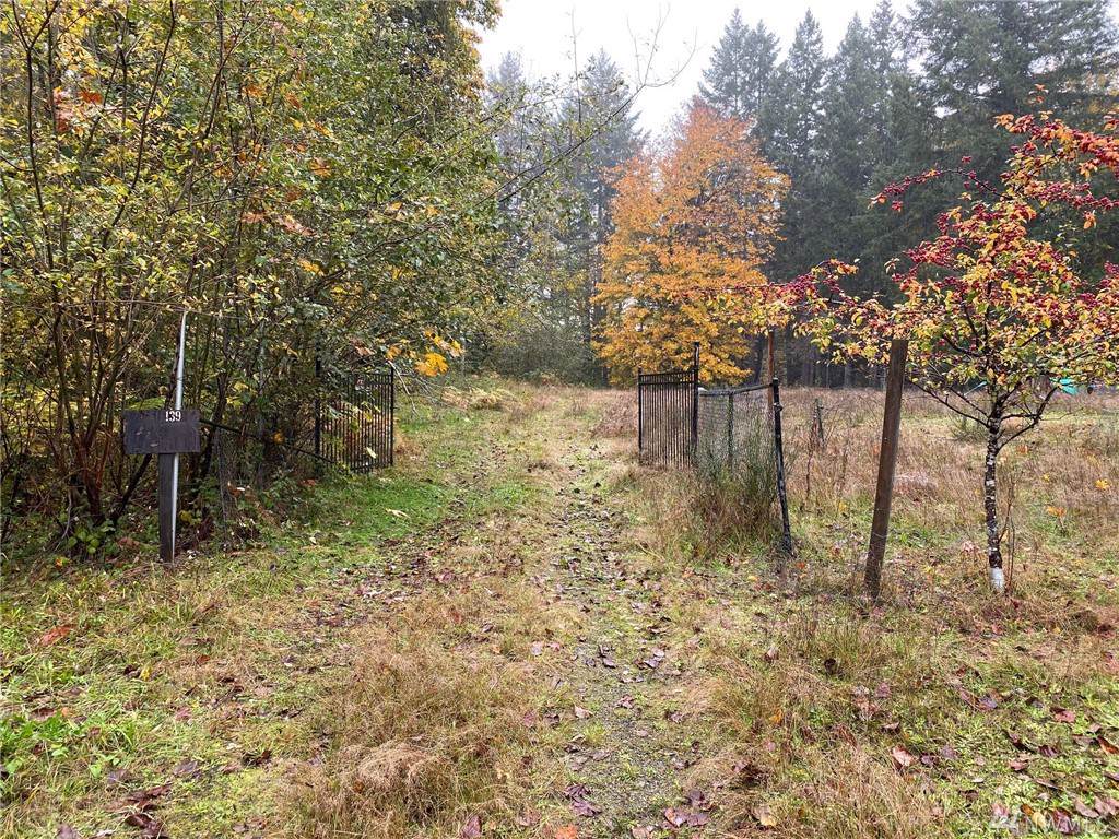 1390 Fireweed Road - Photo 1