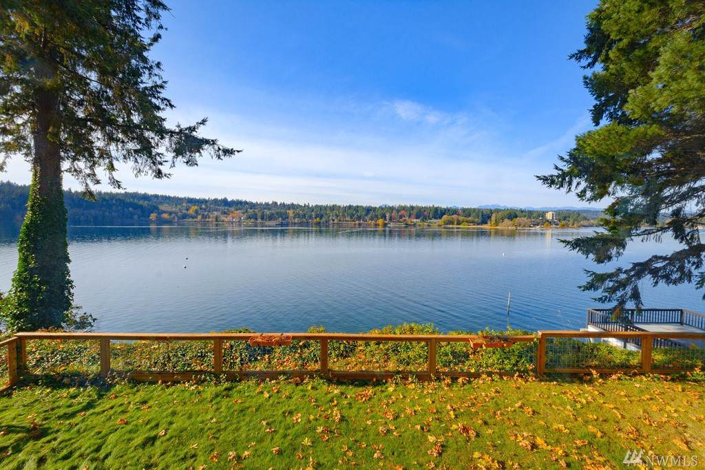 2617 Marine Dr - Photo 1