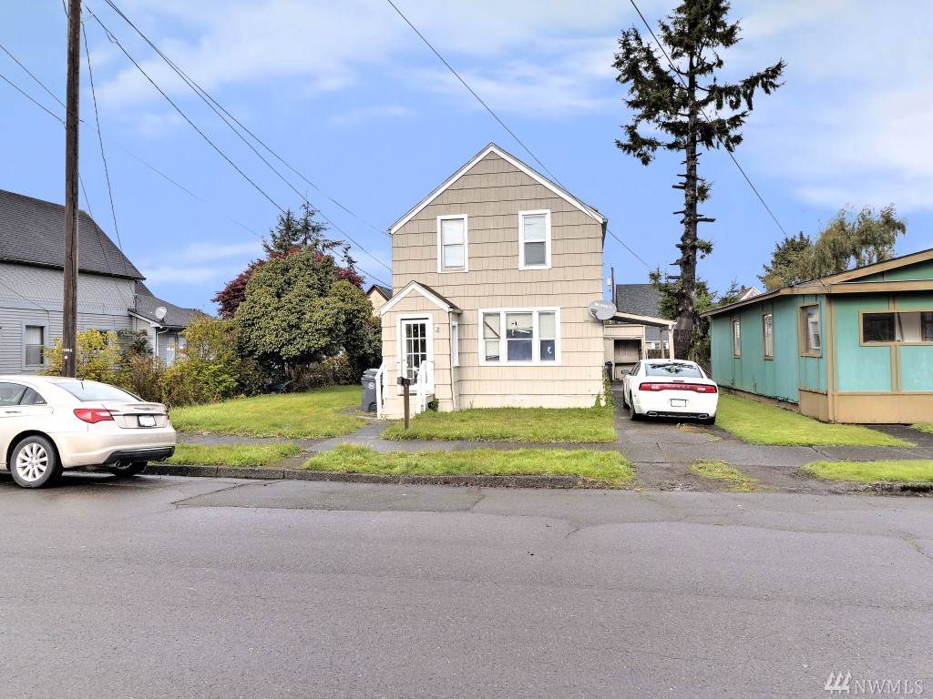 510 10th St - Photo 1