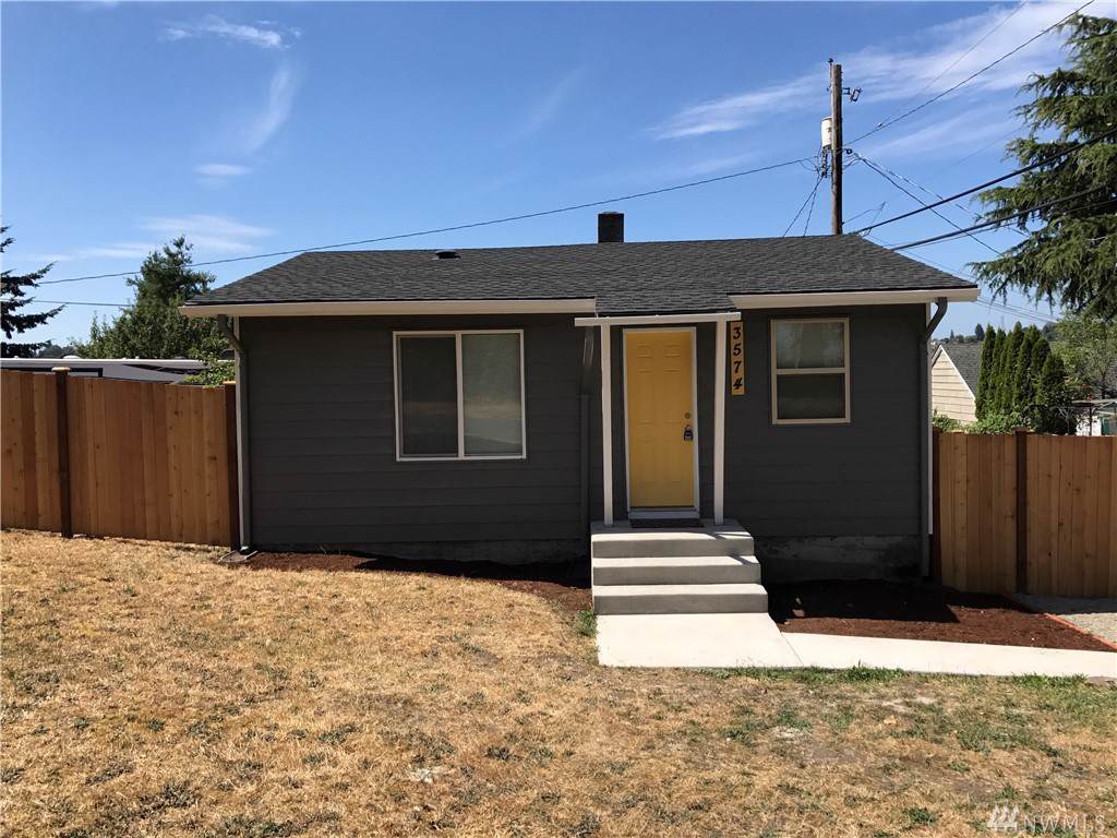 3574 Roosevelt Ave - Photo 1