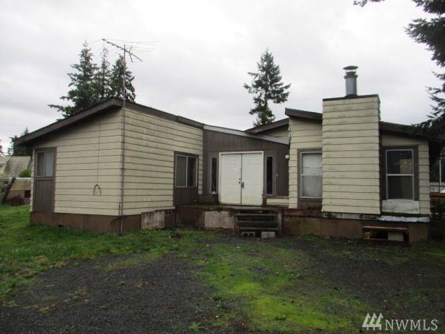 231 Cedar St - Photo 1