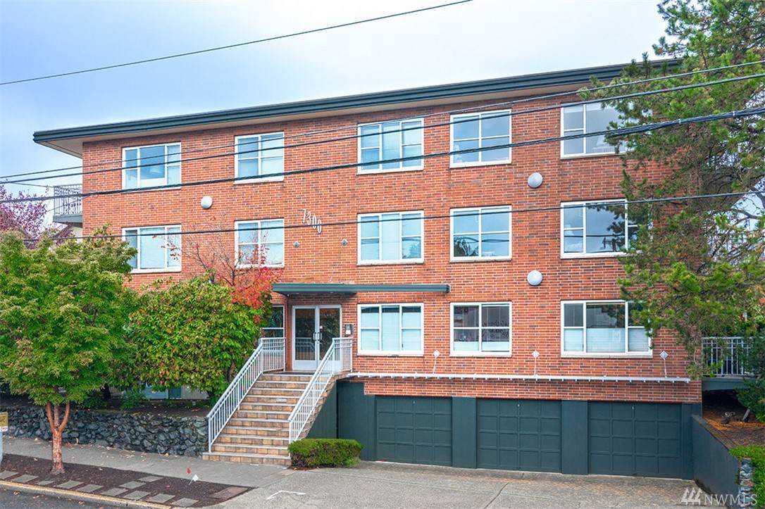 7300 Woodlawn Ave - Photo 1