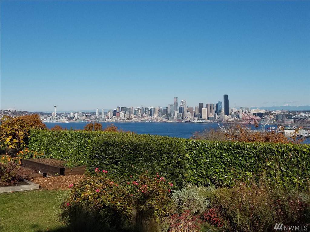 2760 36th Ave - Photo 1