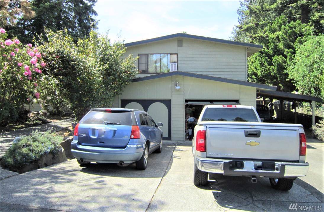 15605 63rd Ave - Photo 1