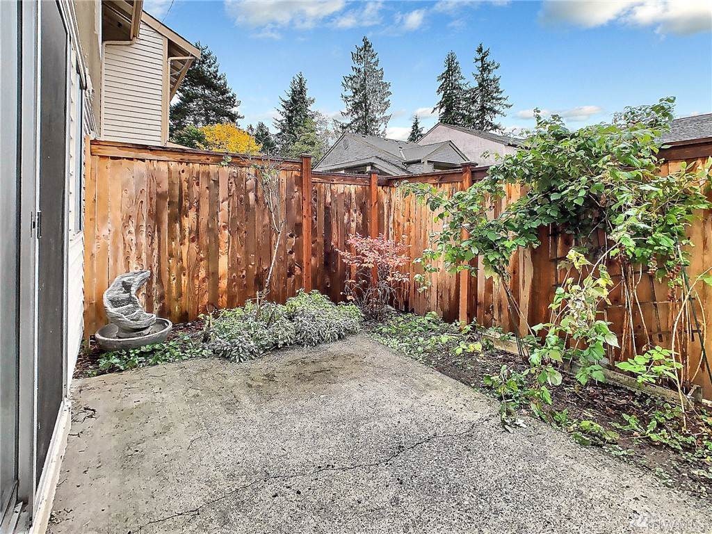 115 124th St - Photo 1