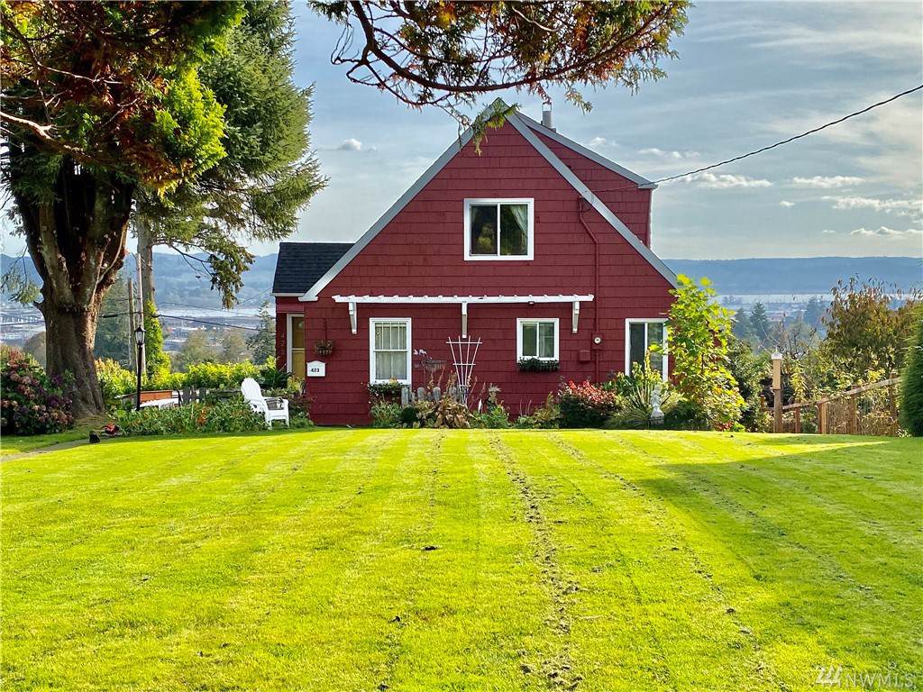 423 2ND Ave - Photo 1