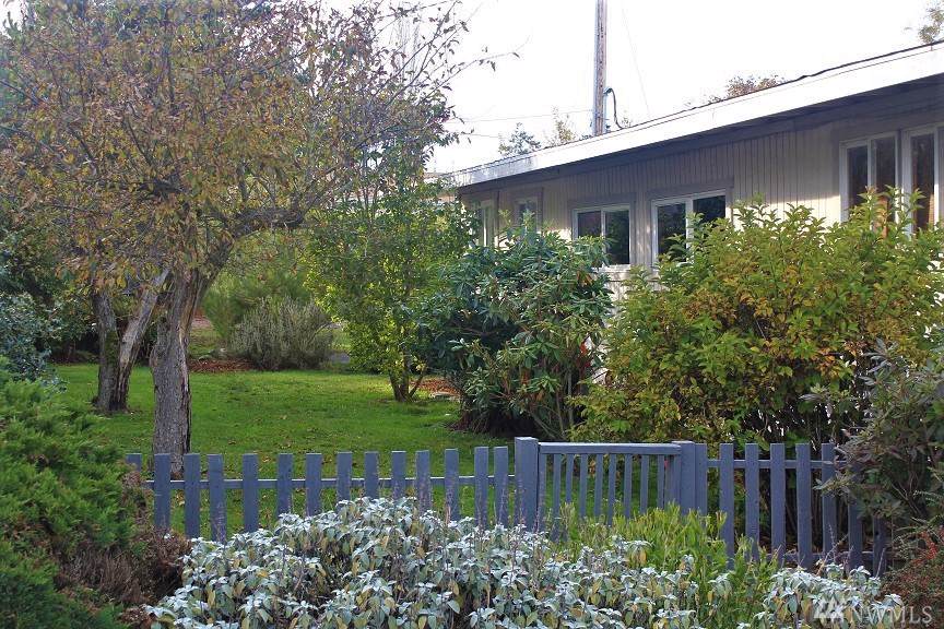 1324 10th St - Photo 1