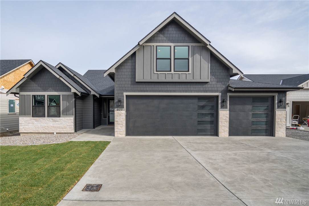 977 Spring Mountain Dr - Photo 1