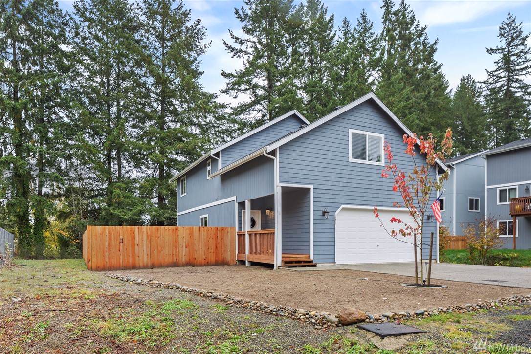 141 Marcia Wy - Photo 1