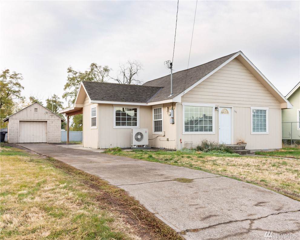 1151 Pine St - Photo 1