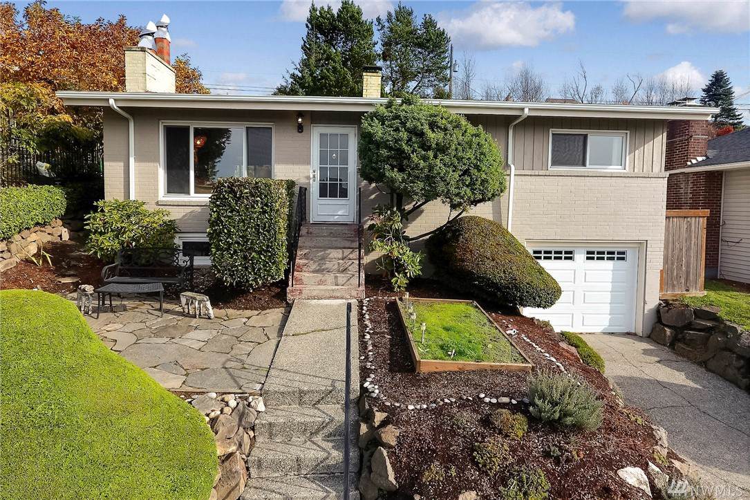 5012 38th Ave - Photo 1