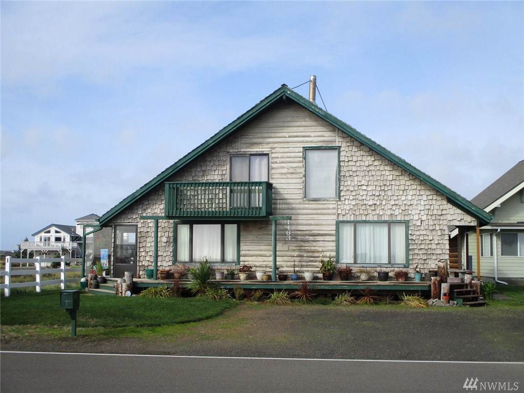 1463 Ocean Shores Blvd - Photo 1