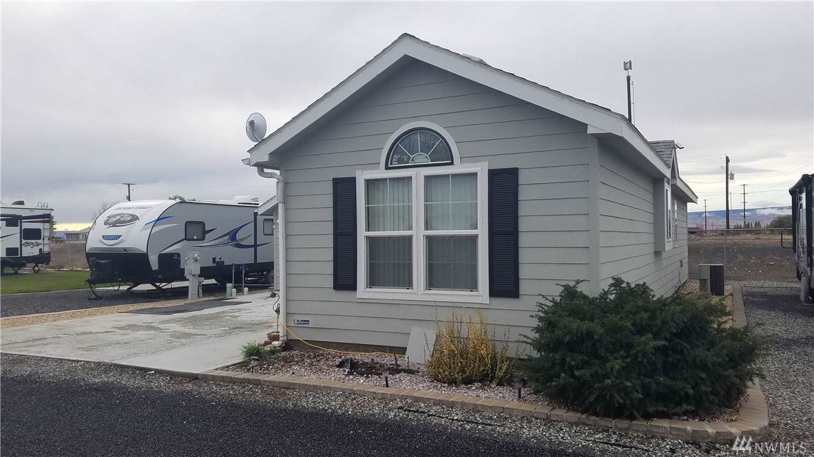 17693 Rd 5 - Photo 1