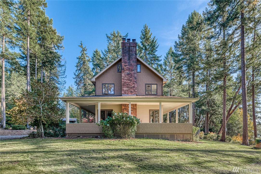 1806 214th Ave - Photo 1 1806 214th Ave - Photo 1