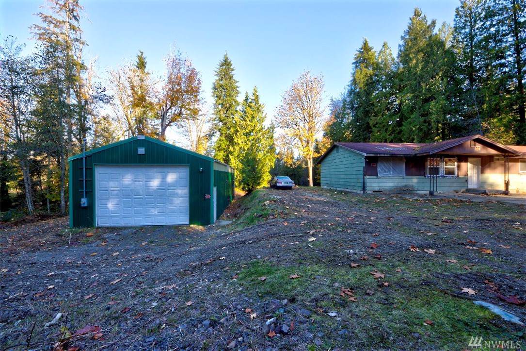 16623 3 Lakes Rd - Photo 1