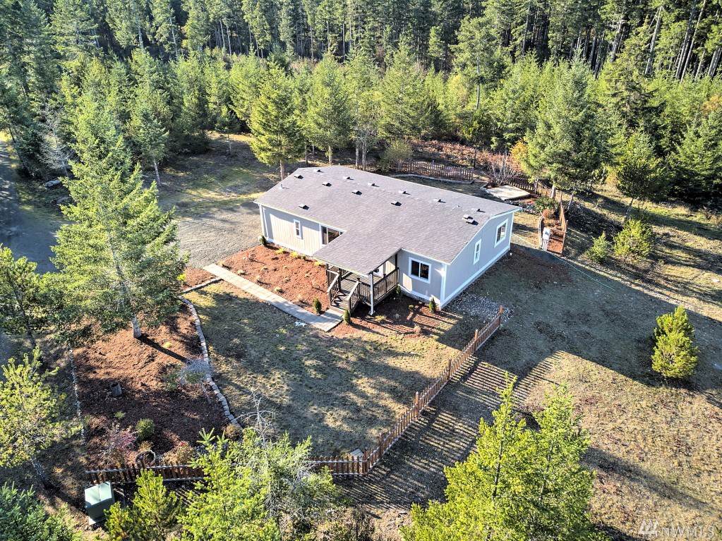 2321 Hanks Lake Rd - Photo 1