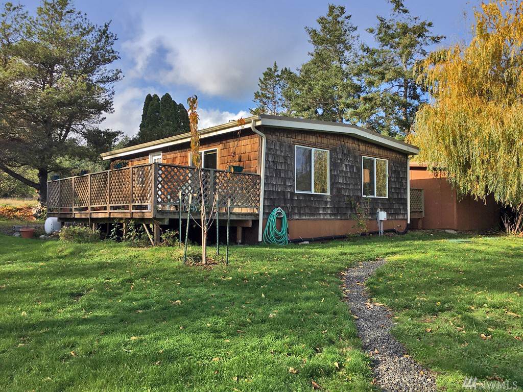 1103 Argyle Ave - Photo 1