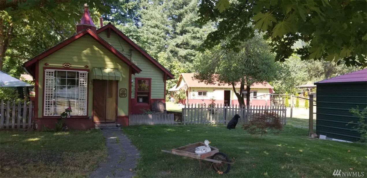 173 Young Rd - Photo 1