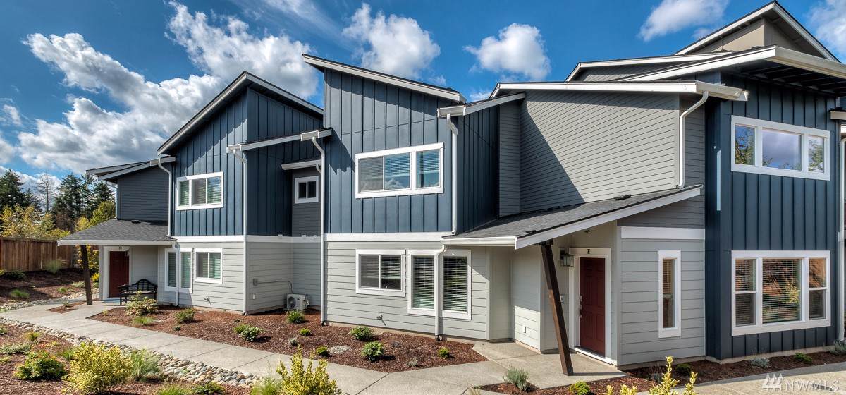 17414 118th Av Ct - Photo 1