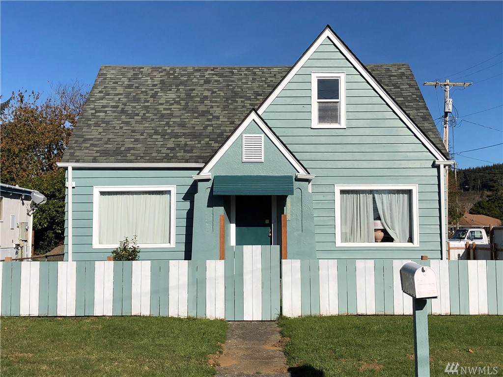 1313 B St - Photo 1