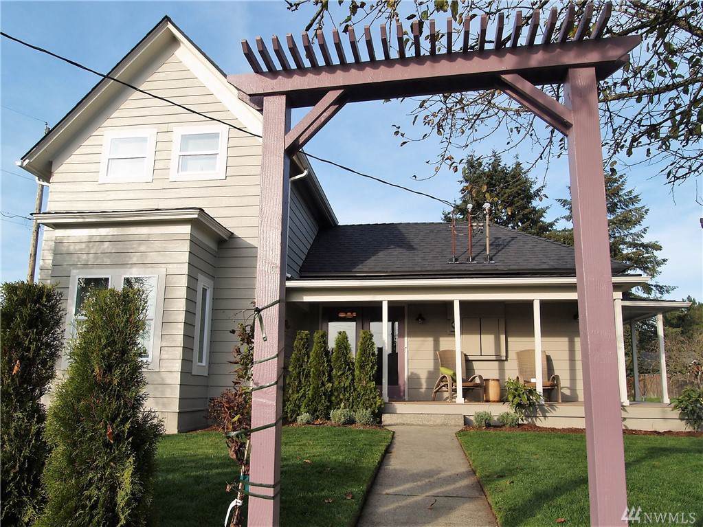 601 Lincoln Ave - Photo 1