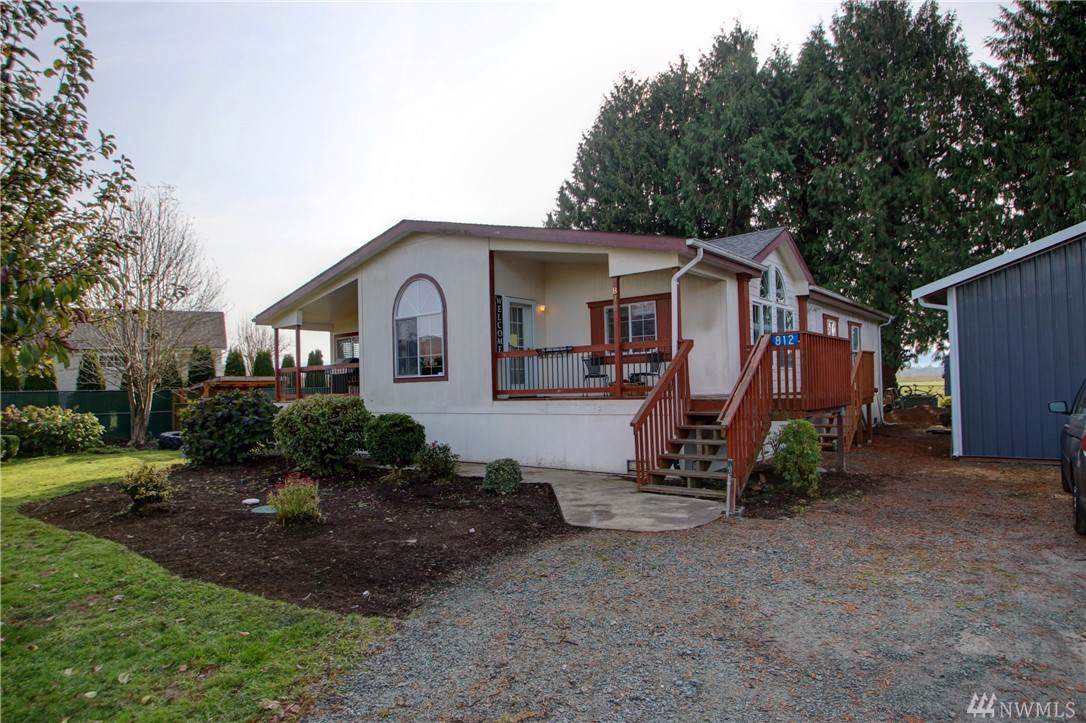 812 Cul De Sac Wy - Photo 1