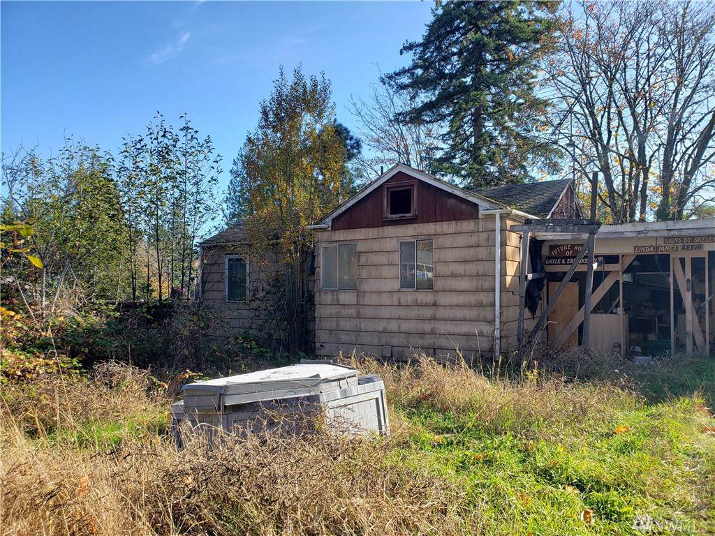 1676 Northlake Wy - Photo 1