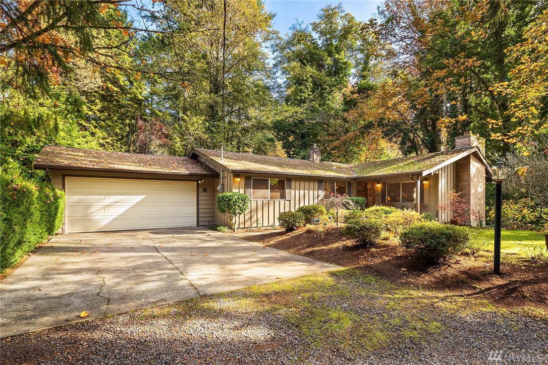5038 84th Ave - Photo 1
