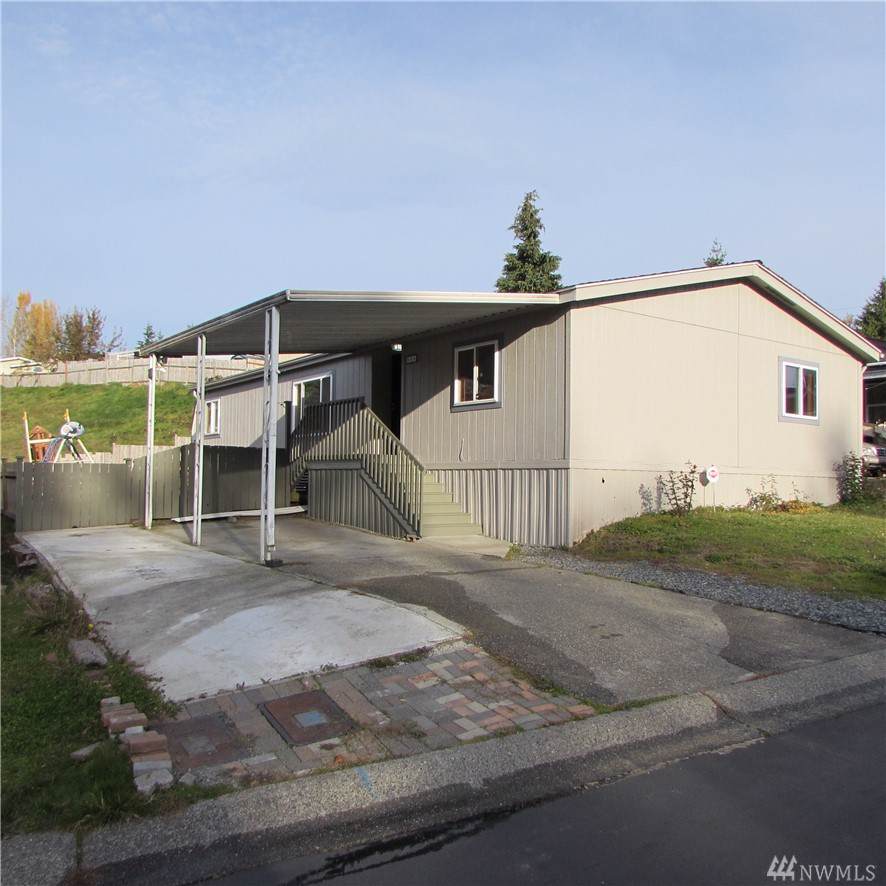 704 87th Ave - Photo 1