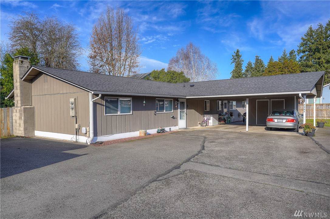 2307 Shepard St - Photo 1