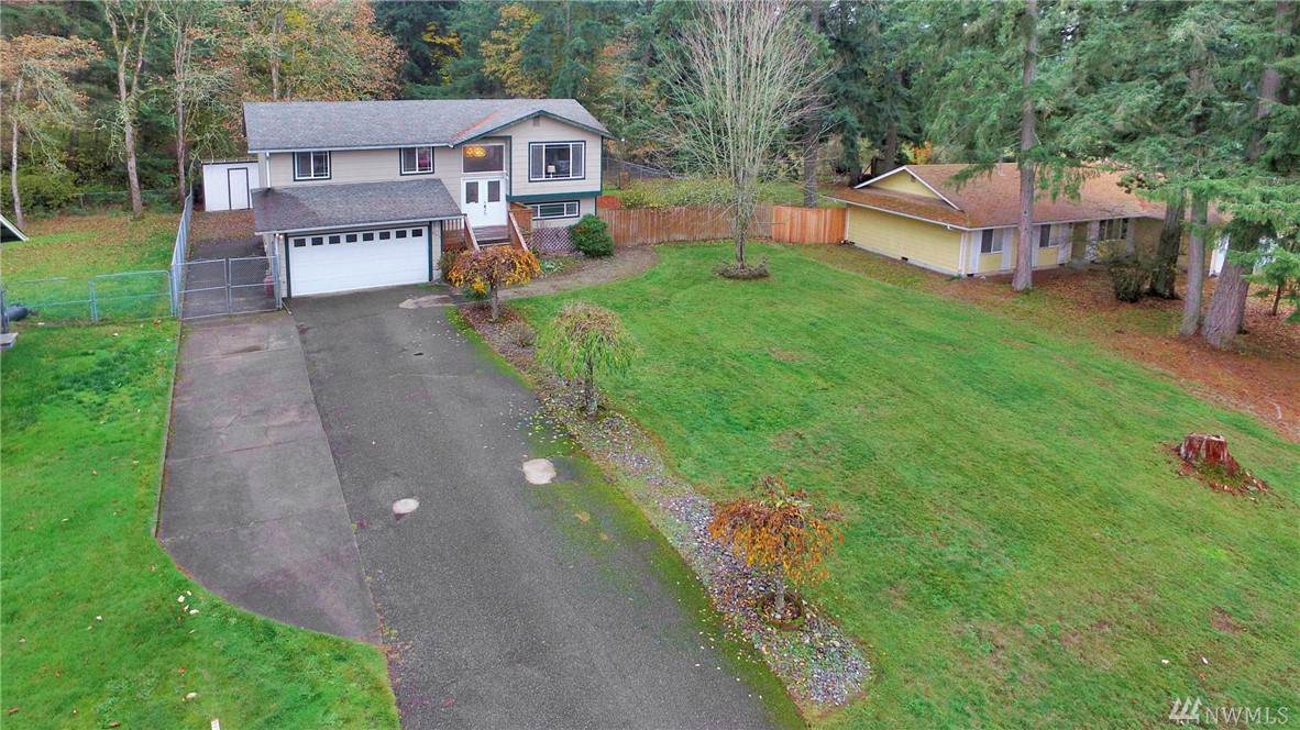 8617 9th Way - Photo 1