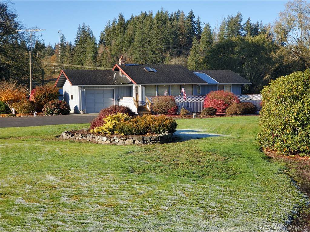 15214 Beaver Lake Rd - Photo 1