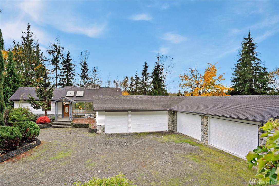 7330 Woods Creek Rd - Photo 1