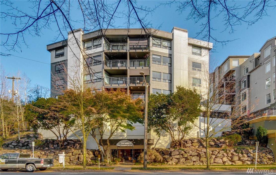 5000 California Ave - Photo 1